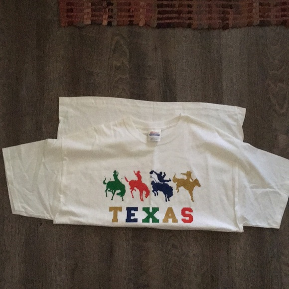 Brand New Multicolor Texas Bucking Bronco Cowboy Shirt XL - Picture 2 of 4